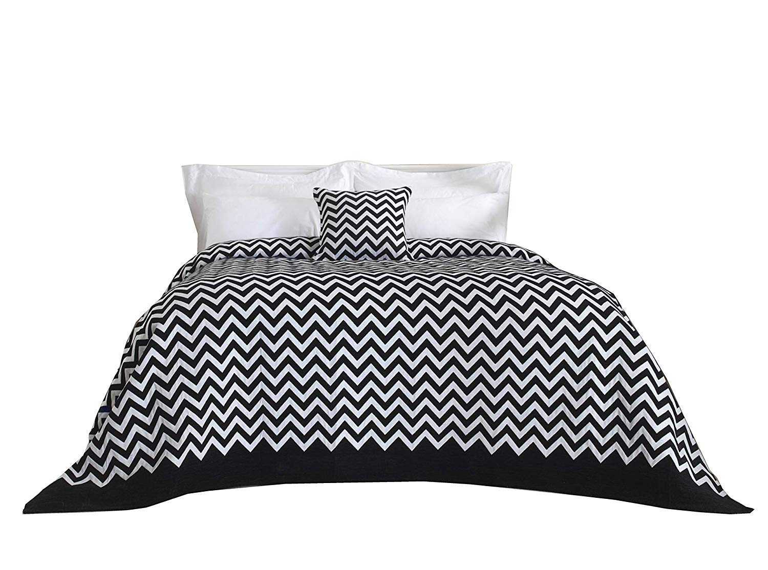 Lancashire Textiles Black / White King Size Chenille Heavyweight Chevron Bedspread / Throw In And
