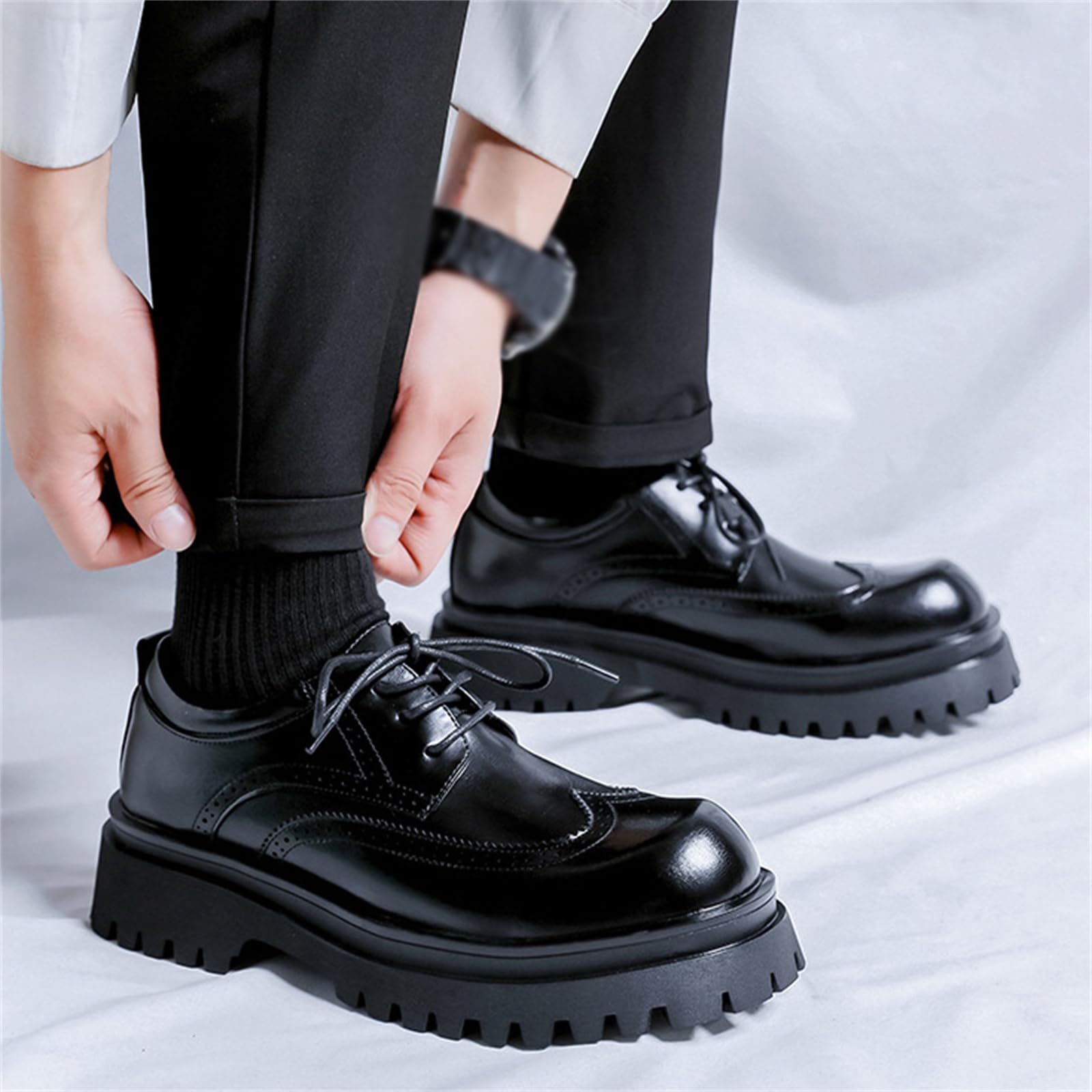 Męskie buty wizytowe typu Chunky skórzane buty typu brogsy typu oksford sznurowane na platformie do pracy na co dzień