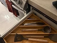 Review Image by Claudia Mesa