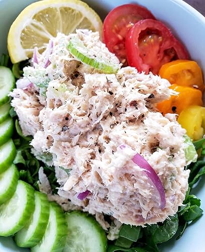 Miniatura 9 de One by One Pole Caught Albacore Atún Variedad Pack de Atún Americano, Cocinado Una Vez, Sin Aditivos  Latas de 6 oz (2 cada una) de ajo, jalapeño,