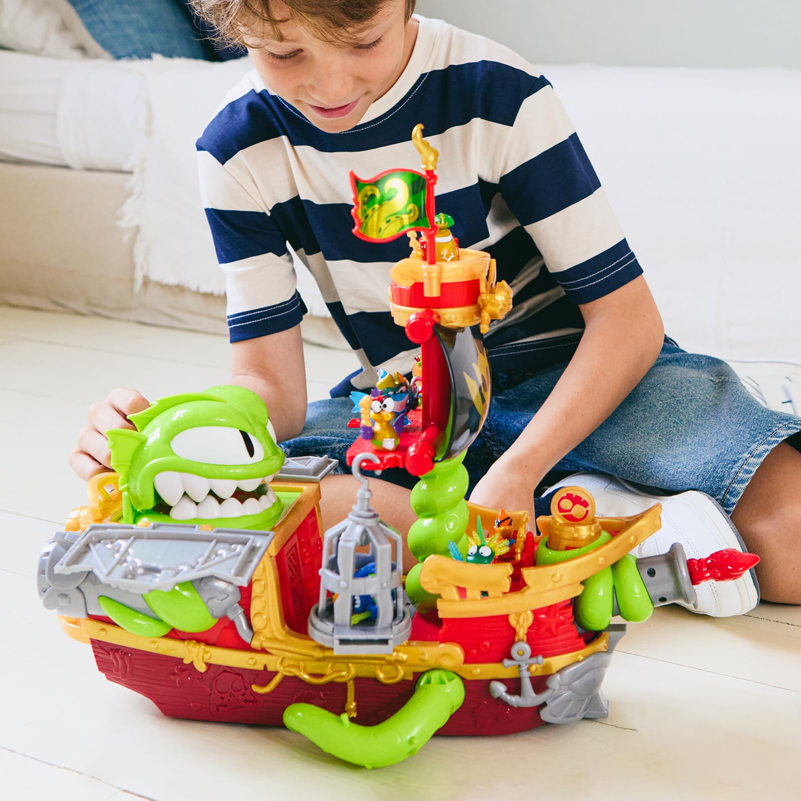 PIRATIX Kraken Ship–Barco Kraken de Piratix.Contiene 1barco Kraken,2Piratix & accesorios exclusivos,1proyectil de cañón,1tesoro exclusivo,6 tesoros dorados,1 bandera exclusiva,1espada,1ancla y1prisión