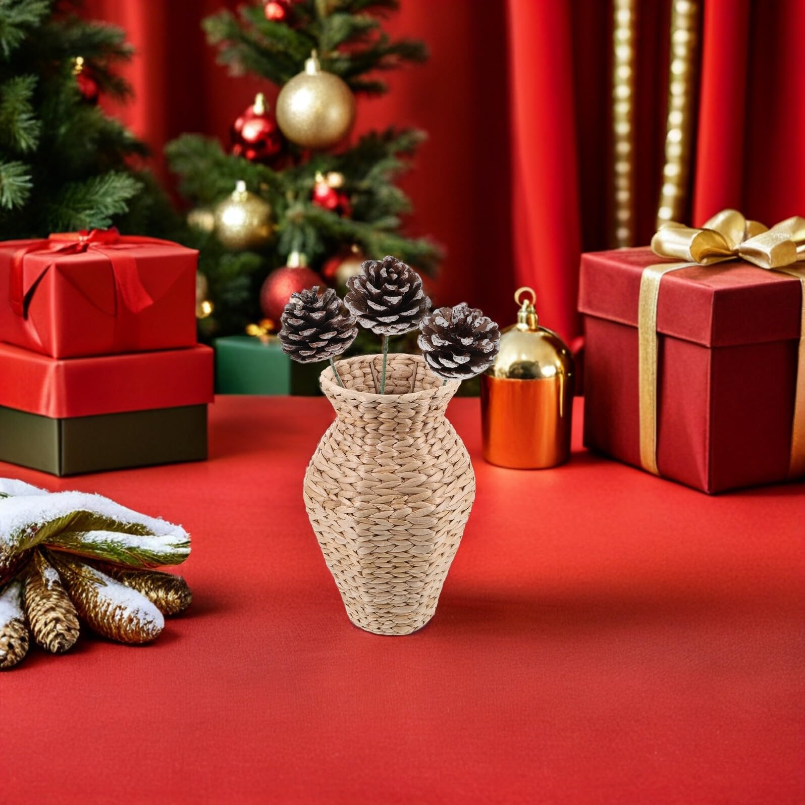 VILLCASE Piñas Decorativas para Manualidades 30 Piezas, Mezcla de Piñas de Pino 4-7 Cm, Naturales para Arreglos de Flores, Decoración Rústica de Fiestas, Guirnaldas y Celebraciones