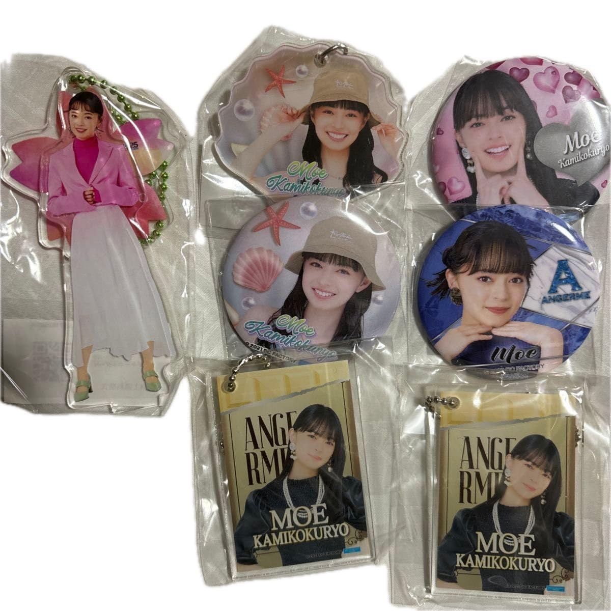 Amazon.co.jp: アンジュルムモバガチャ ハロプロ アクスタ 缶バッジ 
