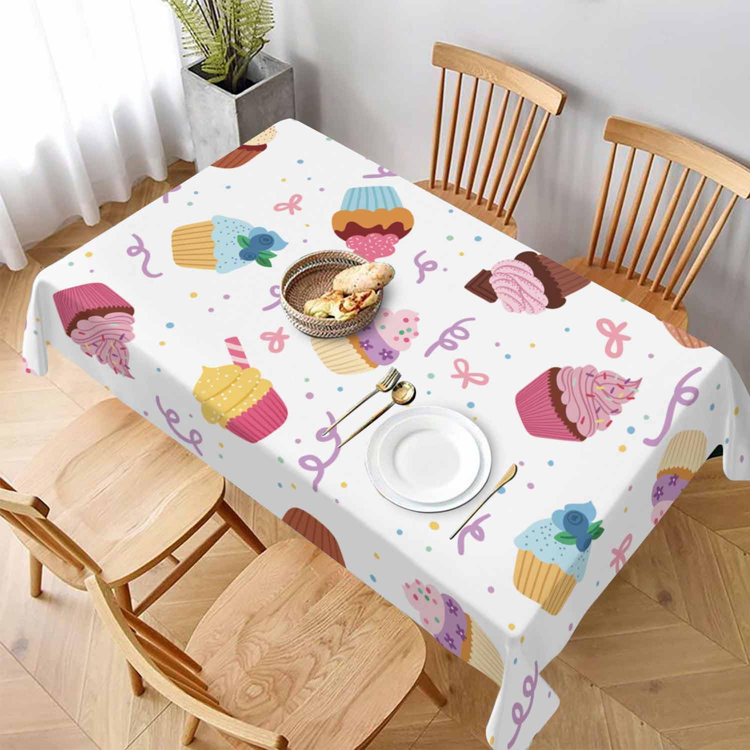 Nappe lavable cupcakes 137x183 idéale pour un goûter d'enfants