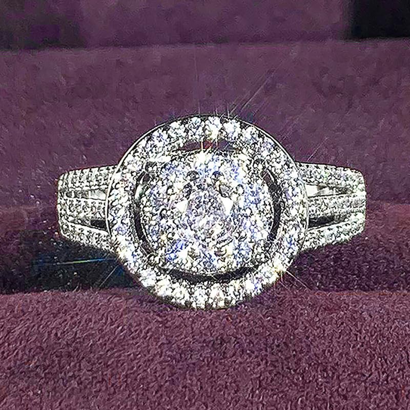 1pc Shiny Zirconia Rings for Women Exquisite and Magnificent Rings with Elaborate Craftsmanship Jewelry for Weddings Engagements or Dinner Parties3