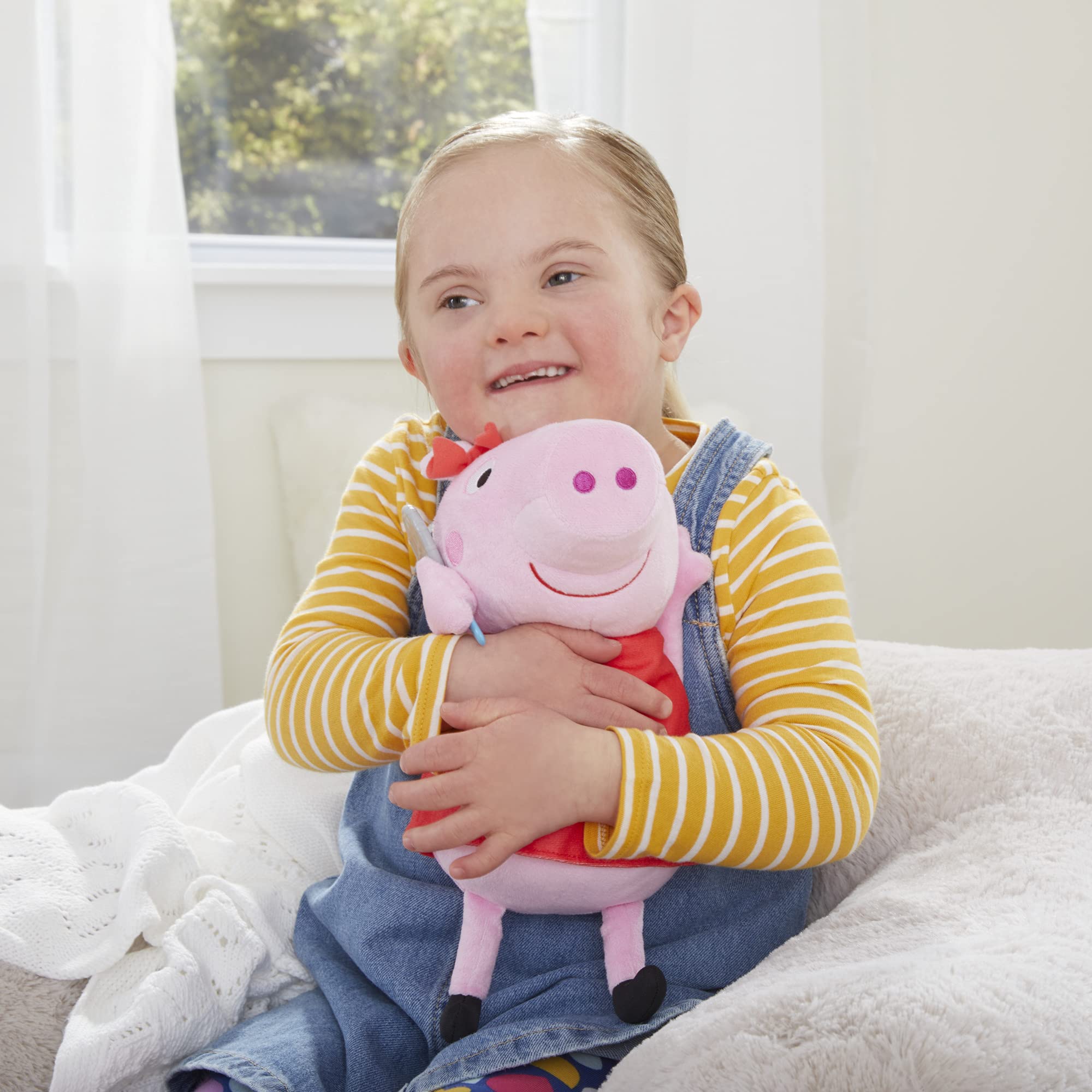 Peppa Pig Grunz mit mir Peppa, Singende Plüschpuppe mit rotem Kleid und