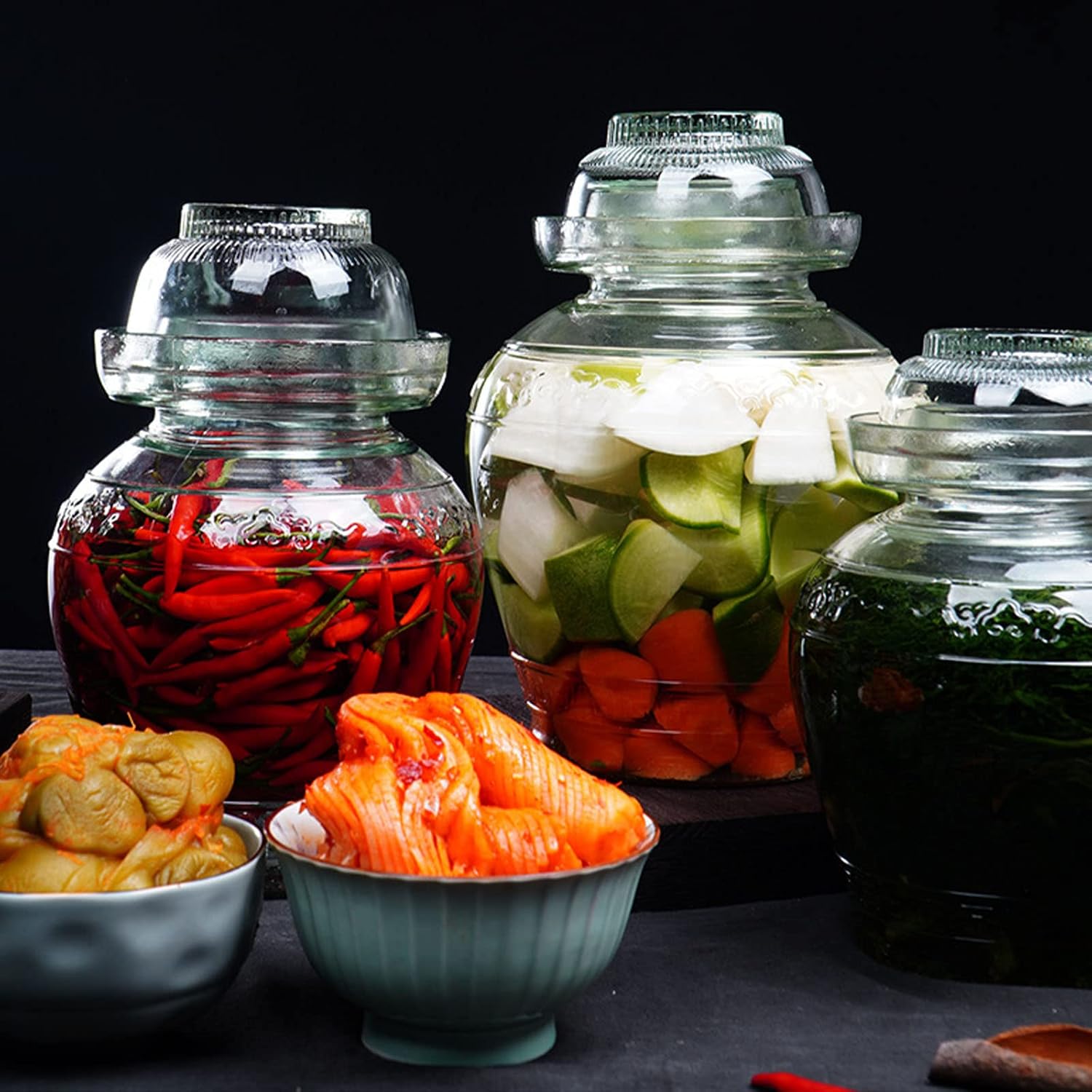 Large Glass Jar with Lid Pickle Jar,Traditional Fermenting Jar with Water Seal Airlock Lid, Glass Fermentation Crock for Pickling, Kimchi, Winemaking, Sauerkraut (4.5 Liter)