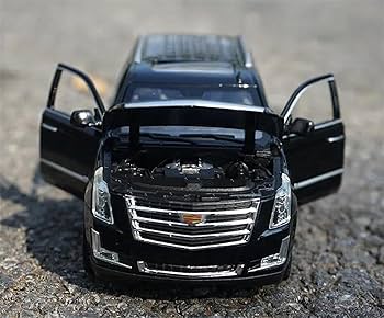 Amazon | ダイキャストカー 1:27 キャデラックエスカレード 2017