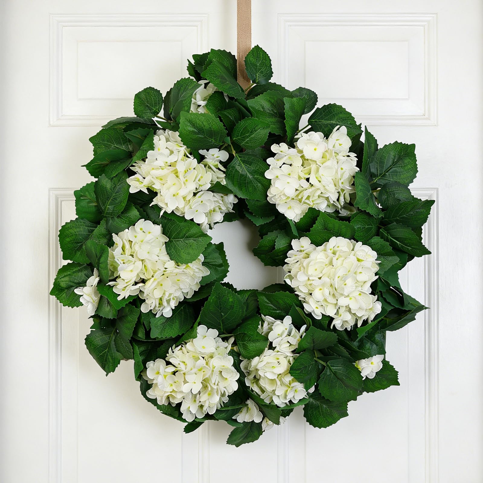 Couronne d'hortensia champêtre pour sublimer votre décoration de mariage