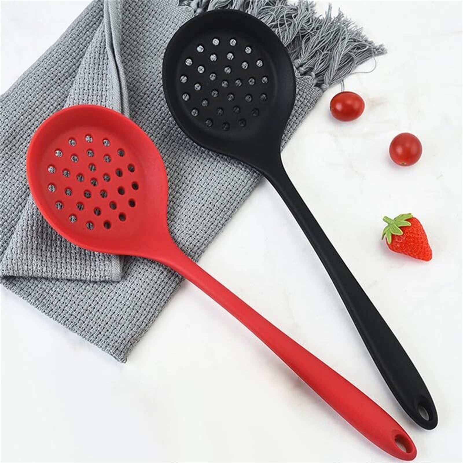 Espumadera De Cocina Filtro De Silicona con Mango Largo, Cacerola Antiadherente, Filtro De Cocina, Cuchara, Cacerola, Herramientas De Cocina para Cocinar Y Freír(Black)