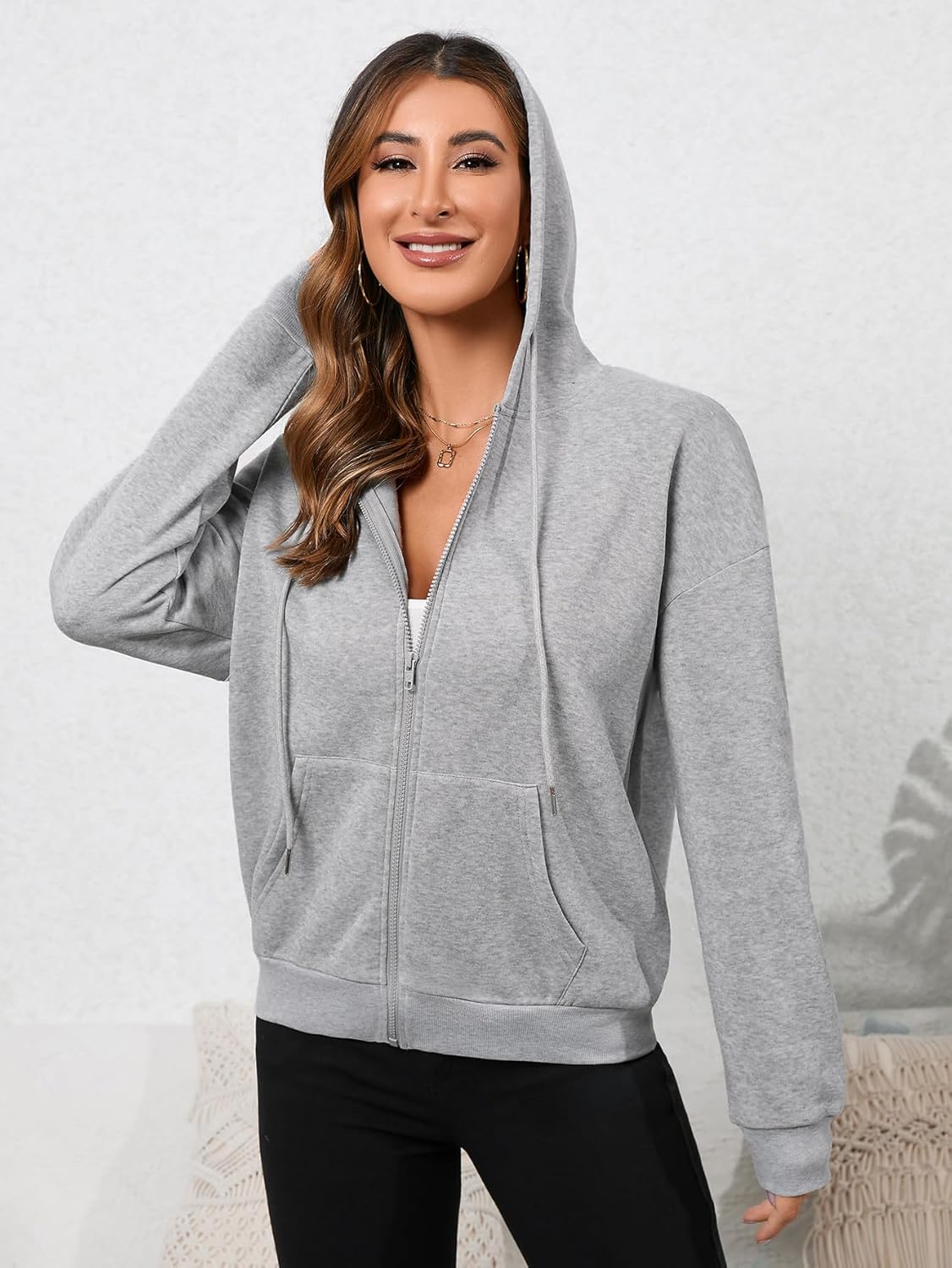 COZYEASE Women's Zip Up Hoodies Drawstring Long Sleeve Hooded Sweatshirts Basic Pullover Hoodies with Pocket - Image 4