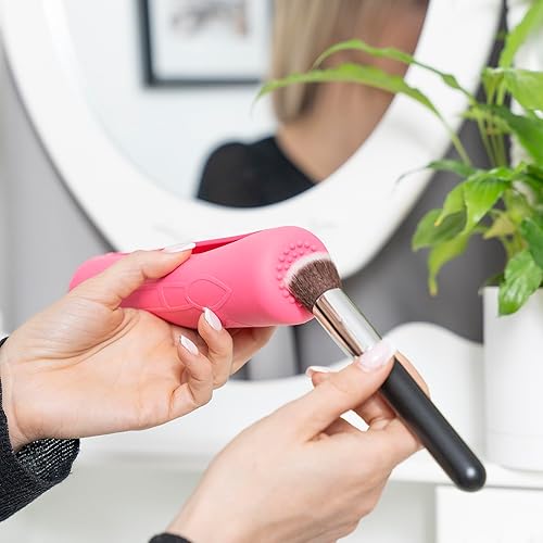 Miniatura 4 de A2H Soporte para brochas de maquillaje de viaje, bolsa de cosméticos de silicona rosa, ecológica. Estuche organizador 2 en 1 con limpiador de