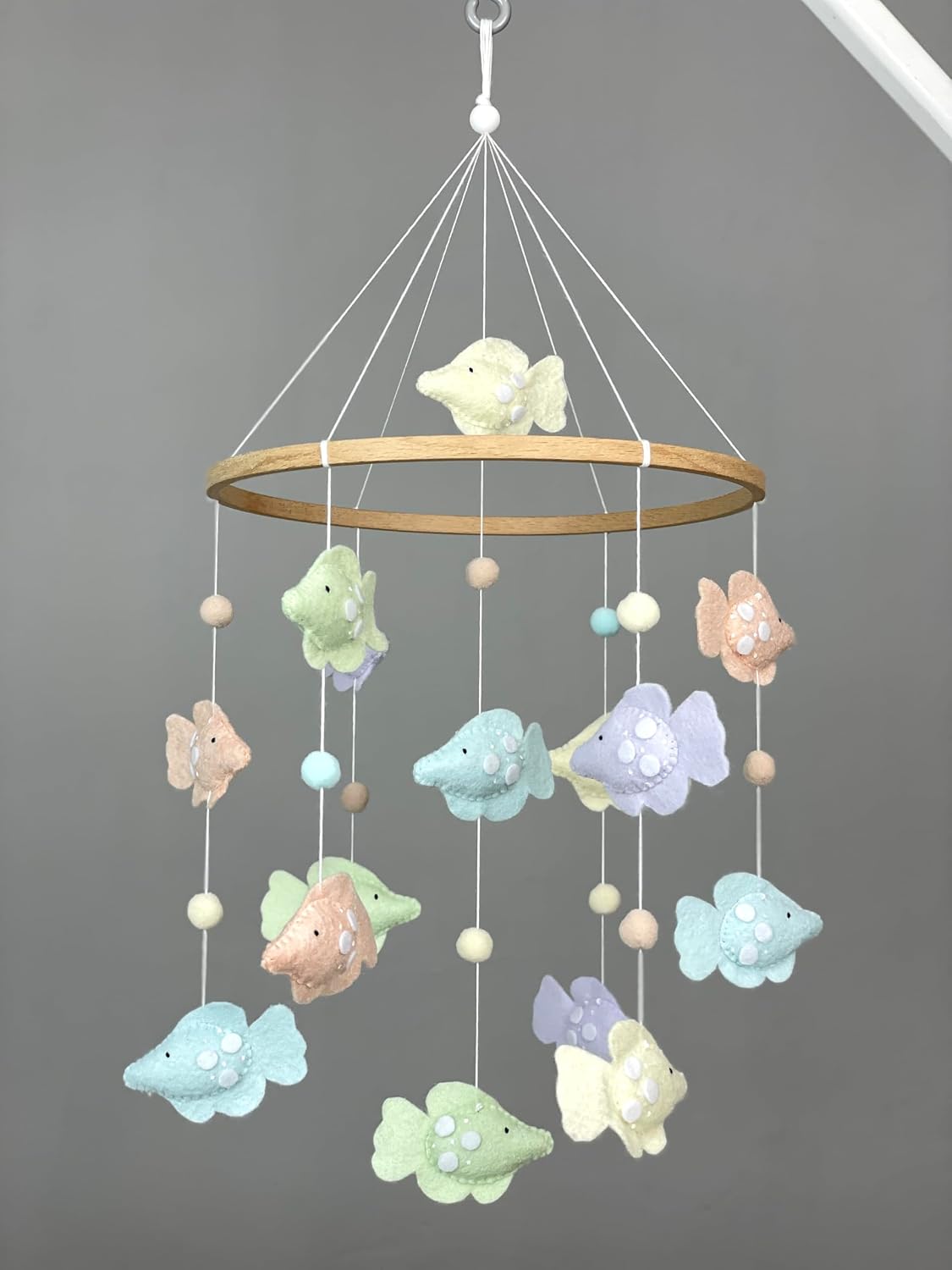 Fish Baby Mobile for Crib Girl Nautical Mobile Nursery Baby Girl Decoration Under The sea Mobile Felt Baby Mobile Ocean Baby Shower New Baby Girl Gift Expecting mom Gift