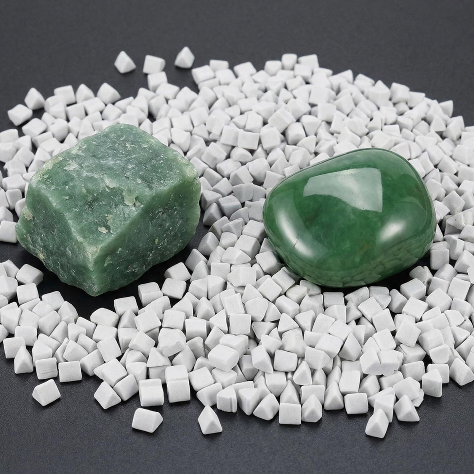 Mezzi Abrasivi Triangolari in Ceramica Bianca da 4mm per Lucidatura 1kg, per Burattatrici Vibranti e Limatura di Pietre Superfici Migliorate e Riduzione Rottura