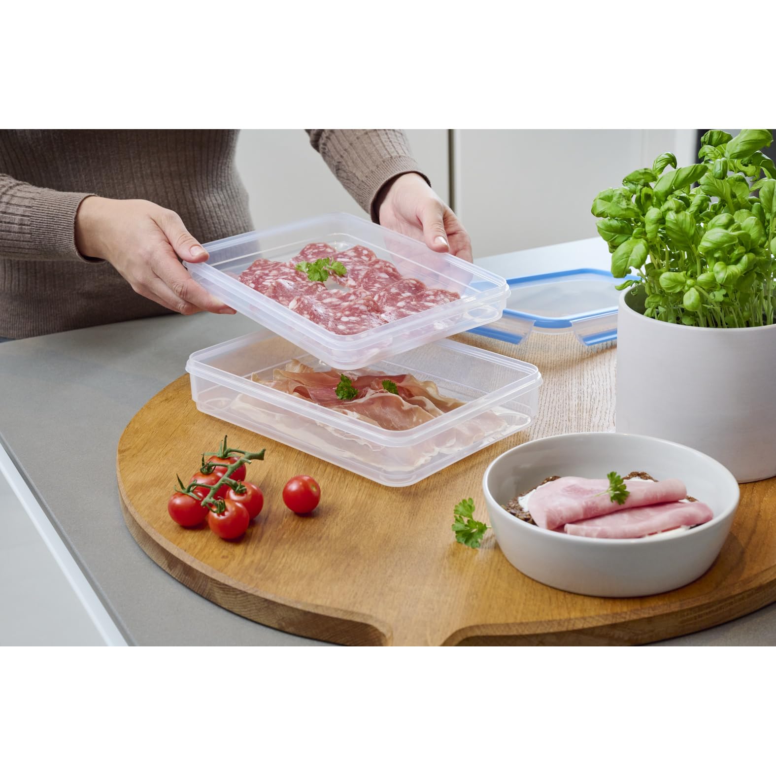 EMSA Clip & Close Frischhaltedosen-Set, rechteckig, 1,65L+ 1 L, Aufschnittboxsystem mit Deckel, 100 Prozent dicht, spülmaschinen-, gefrier-, mikrowellenfest, Transparent, Blau, 508557 Küche, Haushalt & Wohnen