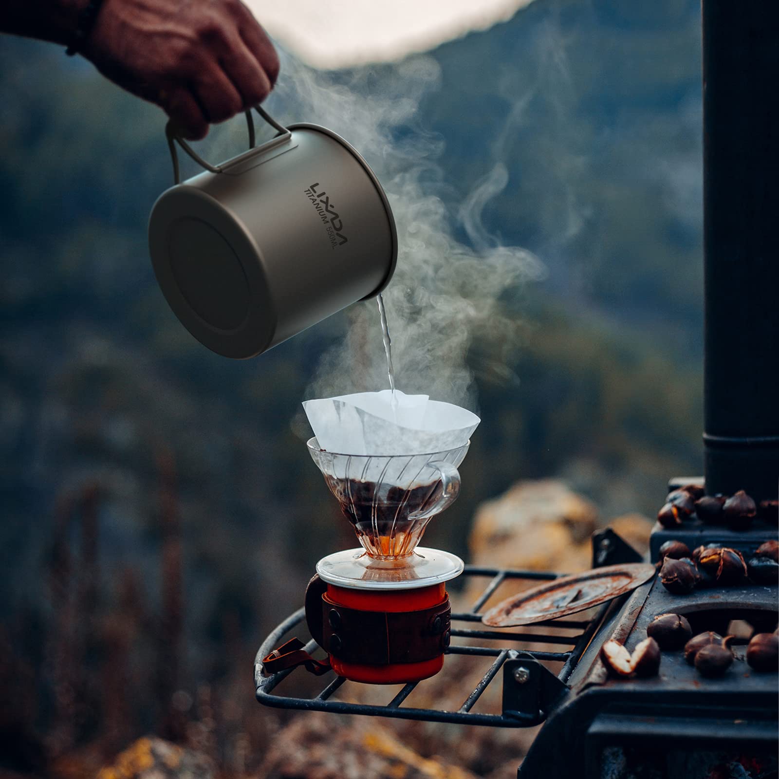 Lixada Titanium Cup Pot Ultralight Portatile Cup Pentola Appeso con Coperchio e Maniglia Pieghevole Campeggio all'aperto Trekking 900ml