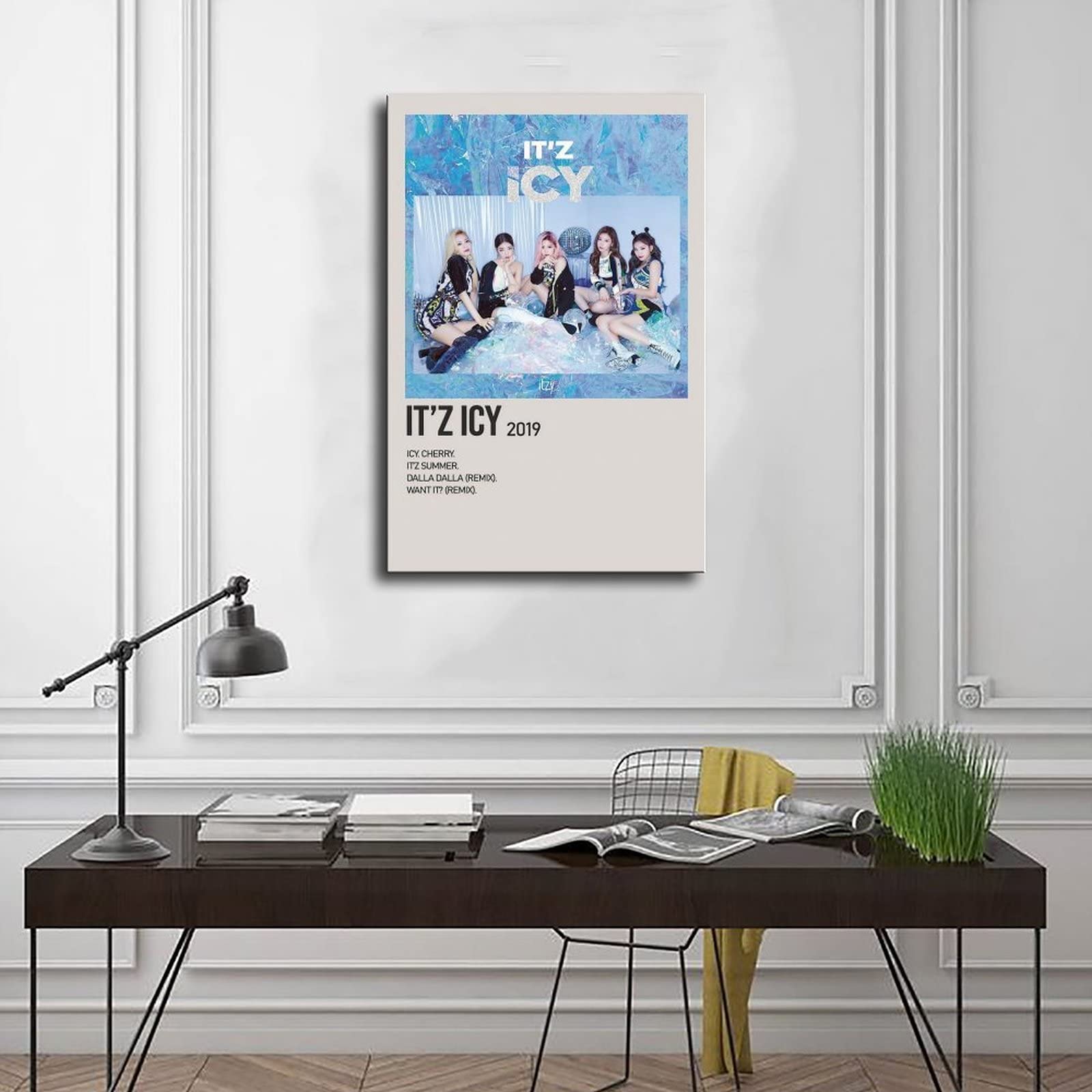 Tapisserie ITZY Album - 70 X 70 Cm - Décoration Murale Sans Cadre Pour Chambre, Salon