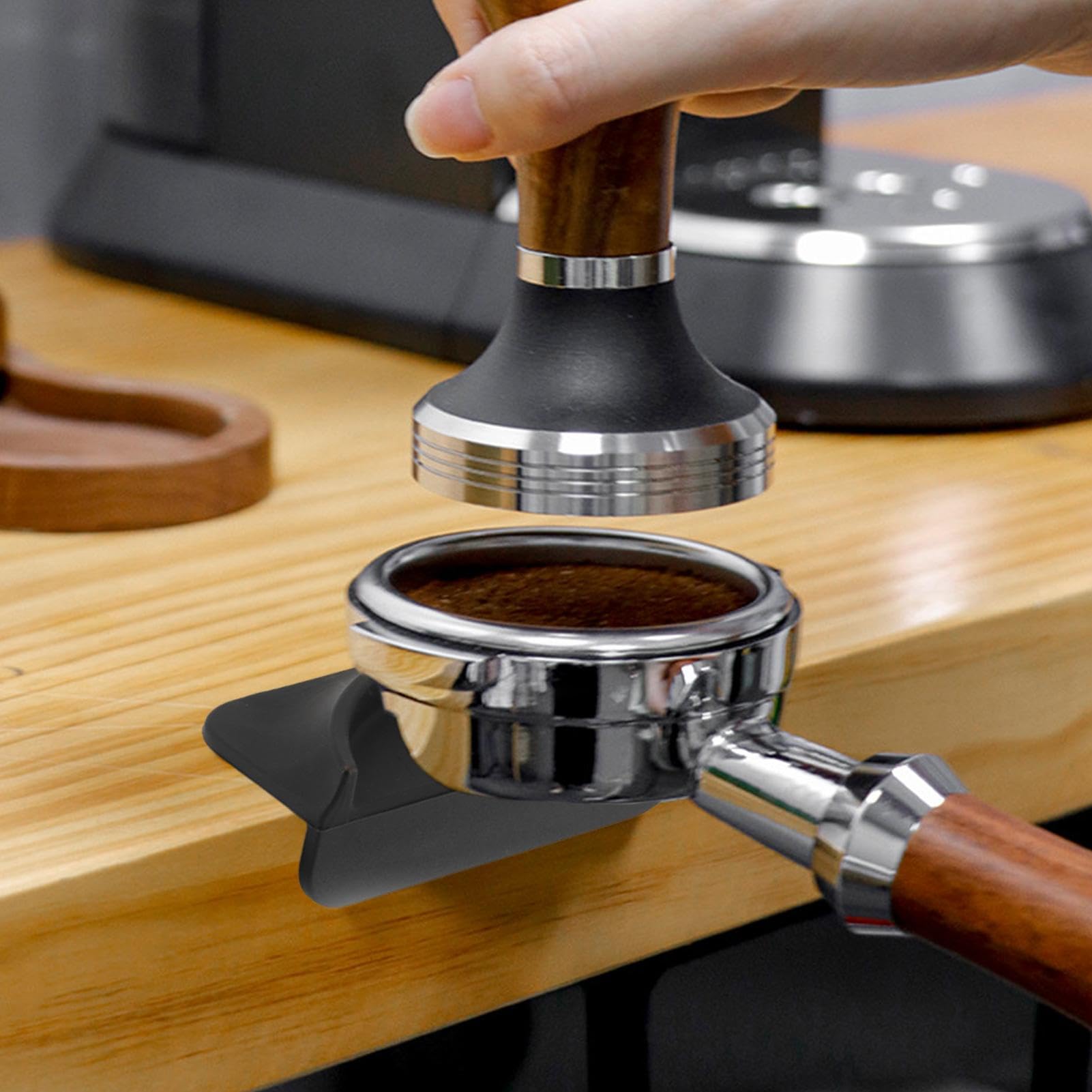 Generico Coffee Tamp Tamping Mat, Non-Slip Espresso Machine Accessories, Espresso Tamper Mat, Silicone Food Grade Espresso Pad, Black Tamping Mat for Espresso, Ergonomic Espresso Mat for Home