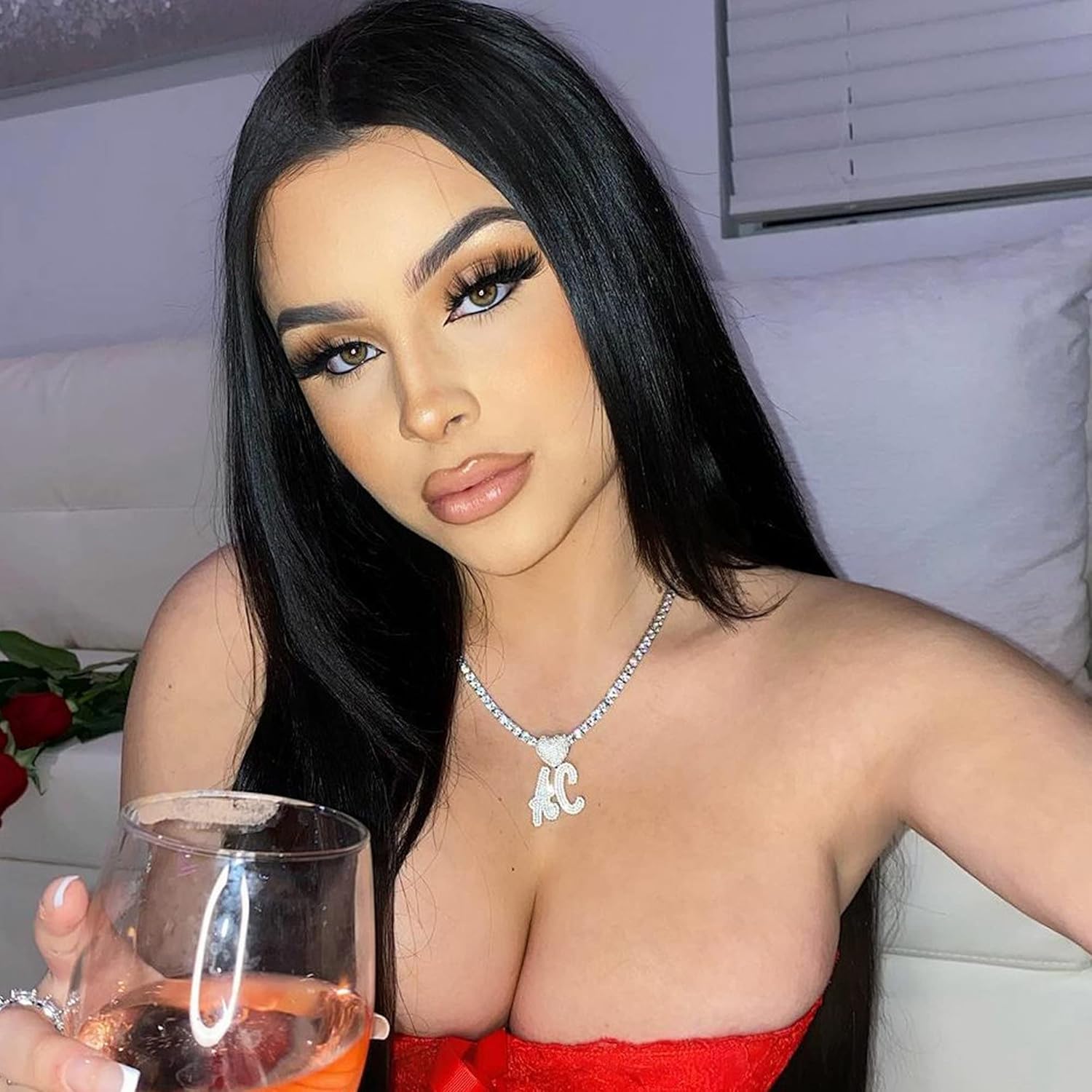Hip Hop Custom Heart Bail Cursive Name Necklace with Cuban Or Tennis Chain Iced Out Bubble Letter Pendant Simulated Diamond Initials Chain Gifts for Her