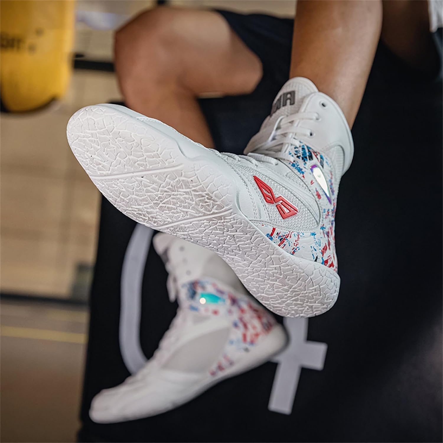 Men's Boxing Shoes Wrestling Martial Arts Gym Trainers Boots Lightweight Breathable Indoor Fitness Boots