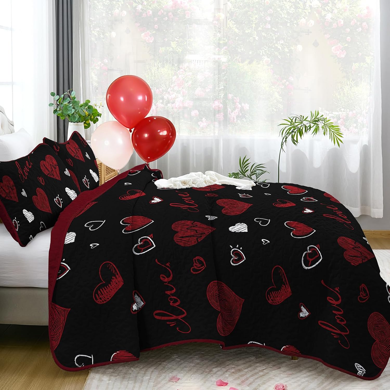 Djoymock Valentine's Day Quilt Set Queen Size, Lightweight Microfiber Reversible Bedspread Coverlet Quilted Bedding Set, Black Sweet Love Heart Comforter Set with 2 Pillow Shams 96''x90''