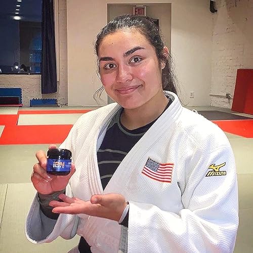 Miniatura 7 de Masaje muscular de calentamiento para atletas con cayena, creatina, manteca de karité y aceite esencial de naranja. Perfecto para masaje muscular