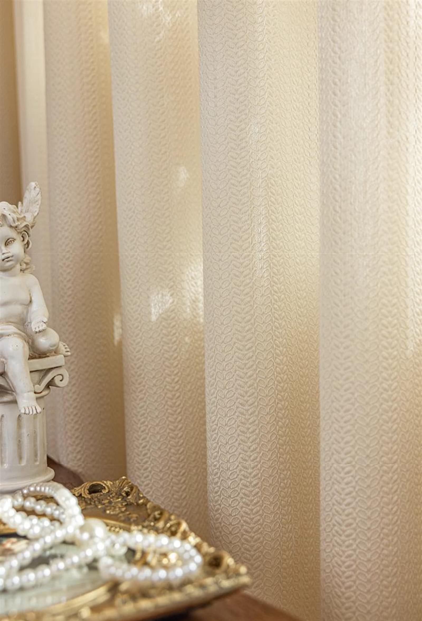 Voilage de salon beige haut de gamme texturé feuilles avec finitions oeillets durables