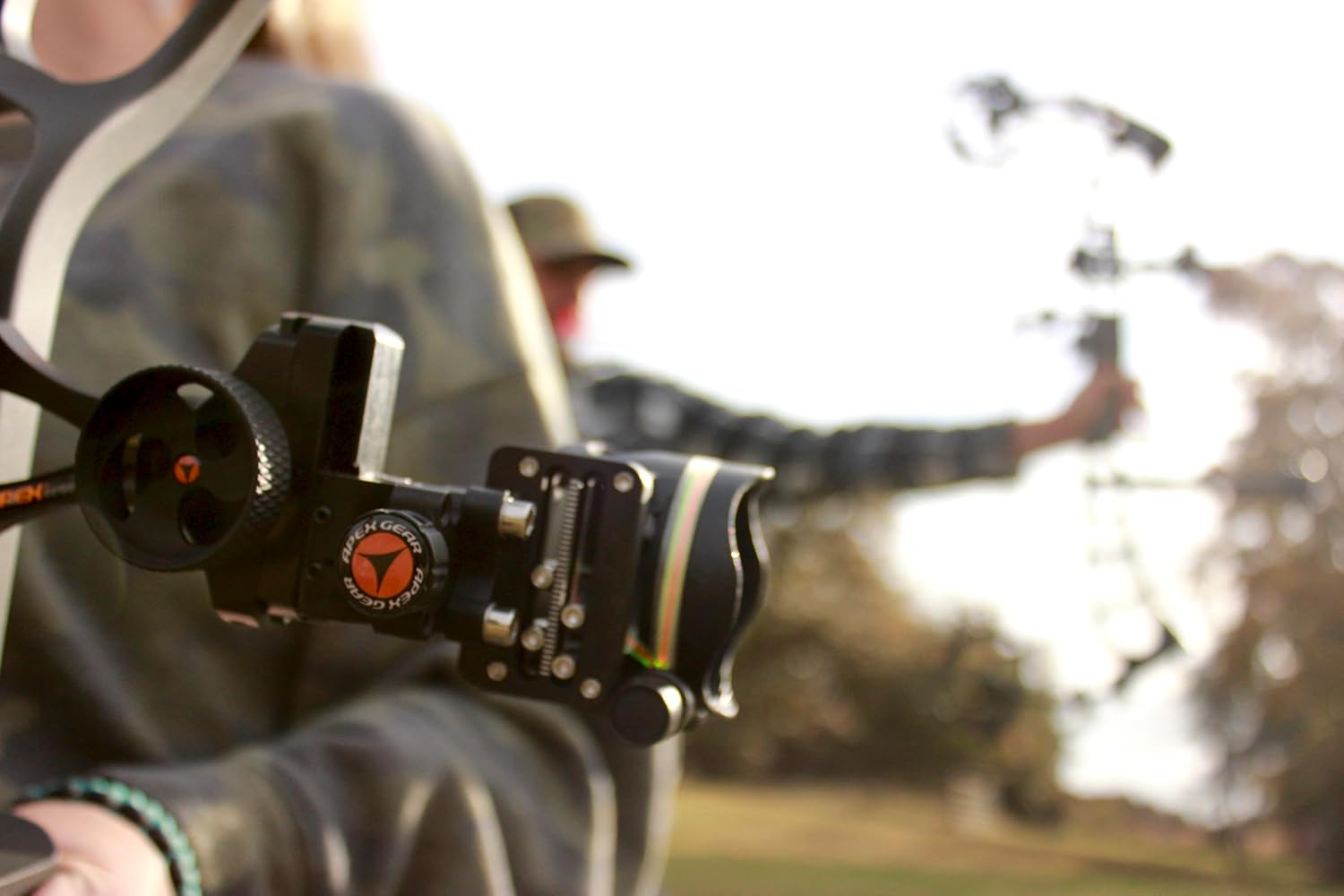 APEX GEAR Covert 4 Pin .019 Right/Left Hand Sight, Black