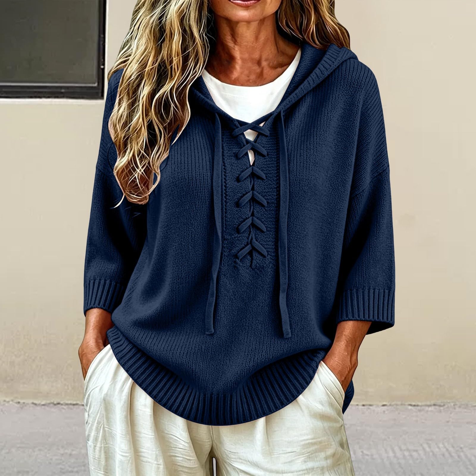 Pull à capuche en tricot à manches courtes pour femme