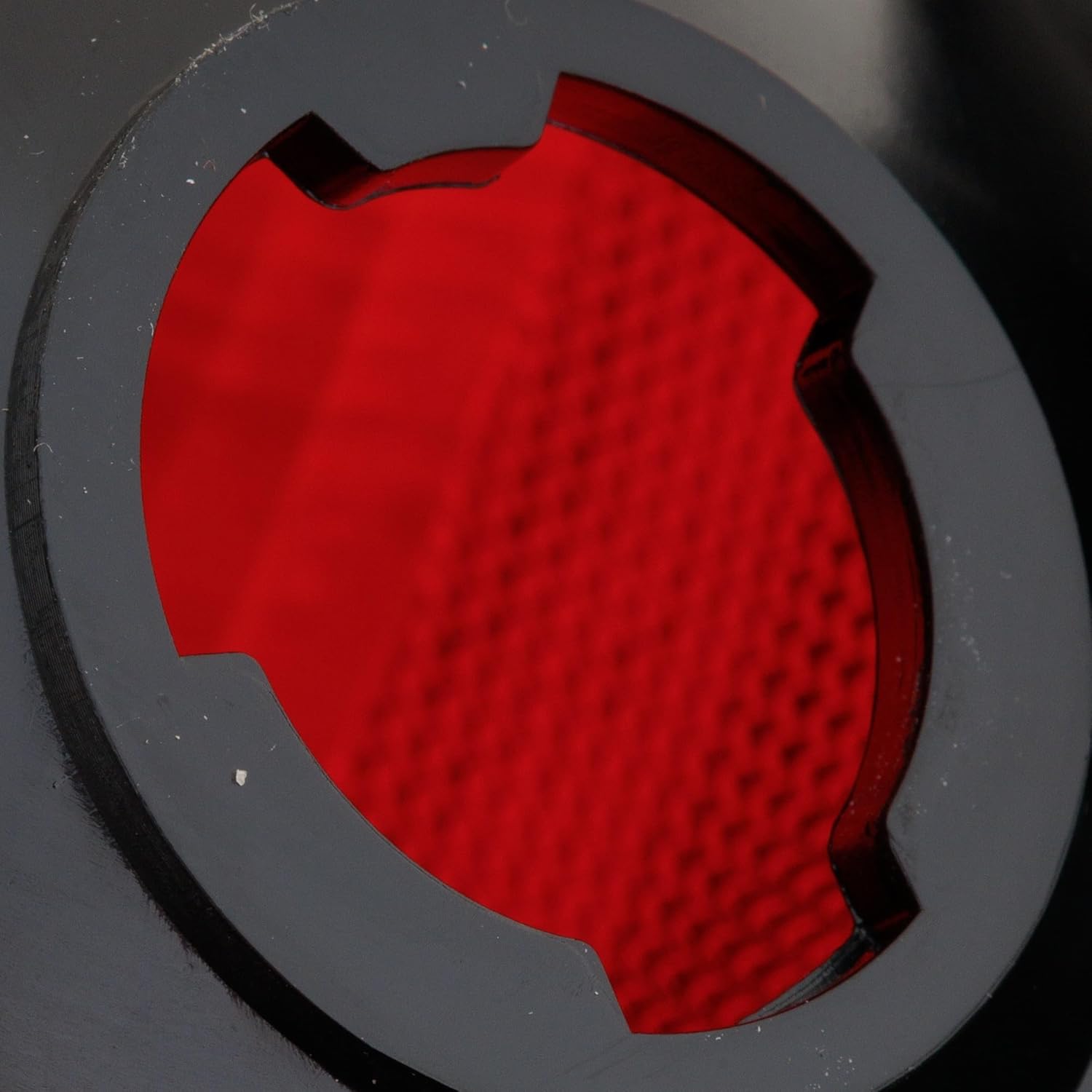 Garage-Pro Tail Light Compatible with Mazda B3000 1994-2000, B2300 1994-1997, B4000, B2500 1998-2000 Halogen Driver Side MA2800108