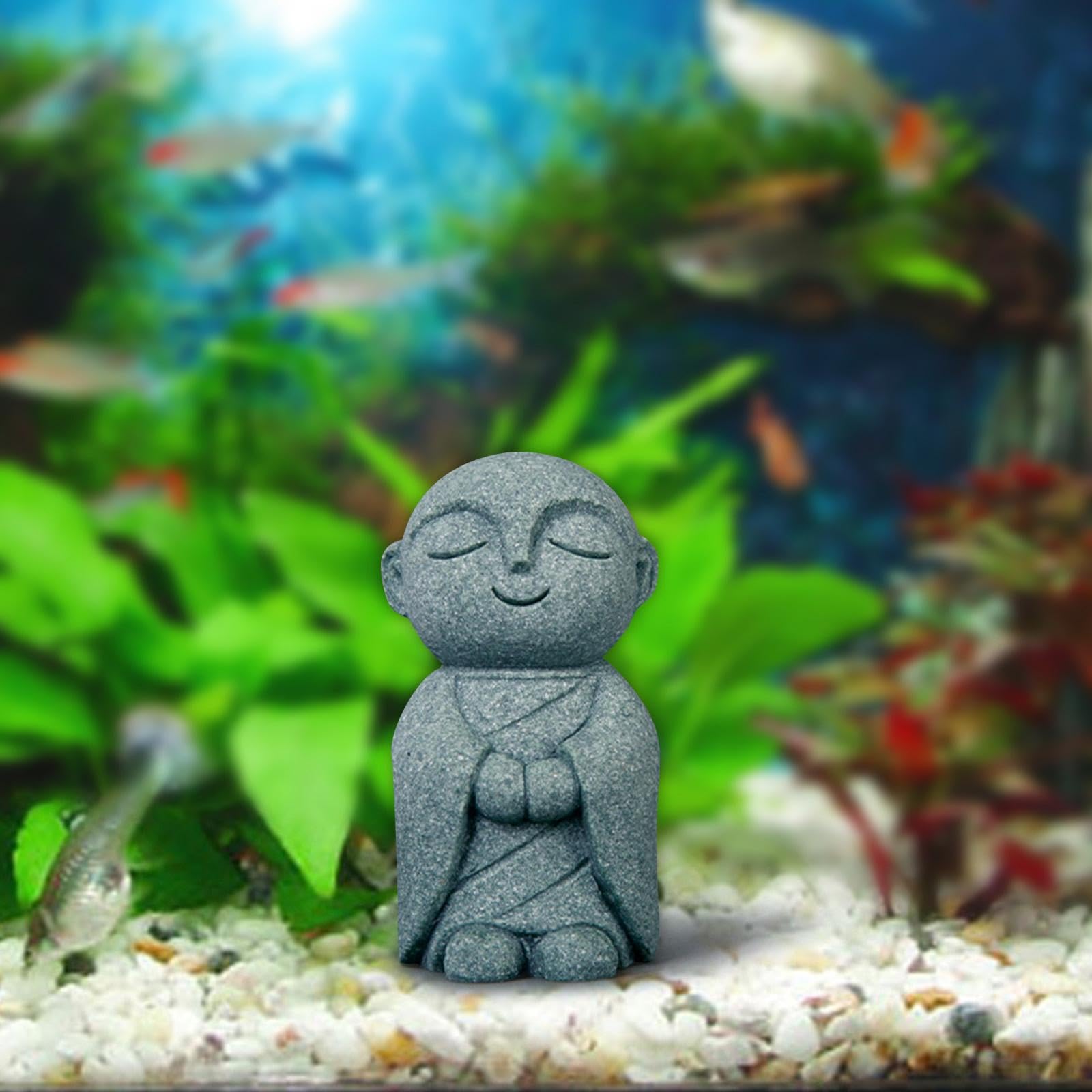 自然岩形上の彫刻僧侶【インテリア】