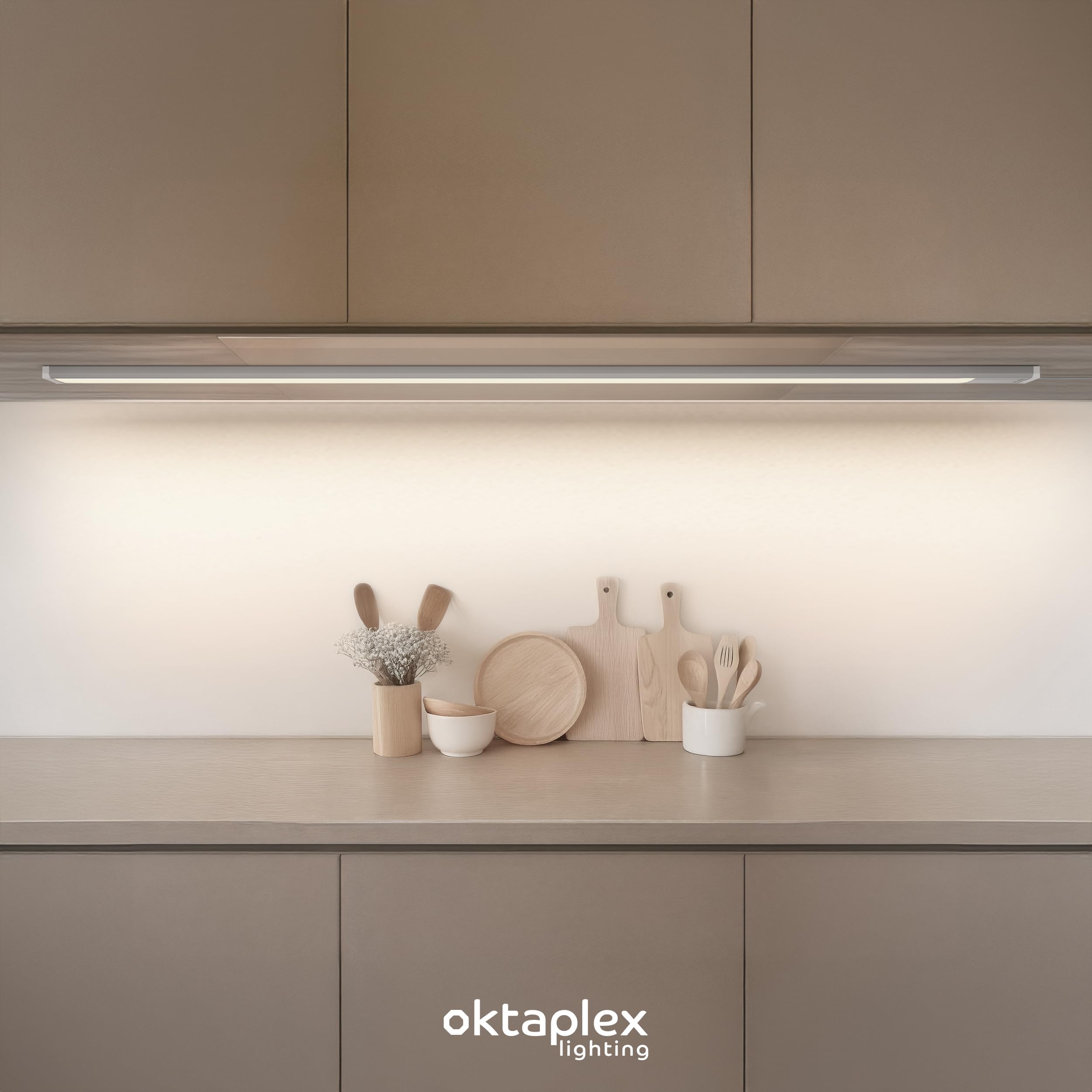 Oktaplex Riva LED luce per armadio inferiore piatta 1150lm bianco neutro 120 cm luce per armadio inferiore argento con interruttore illuminazione per armadio inferiore 15W 230V