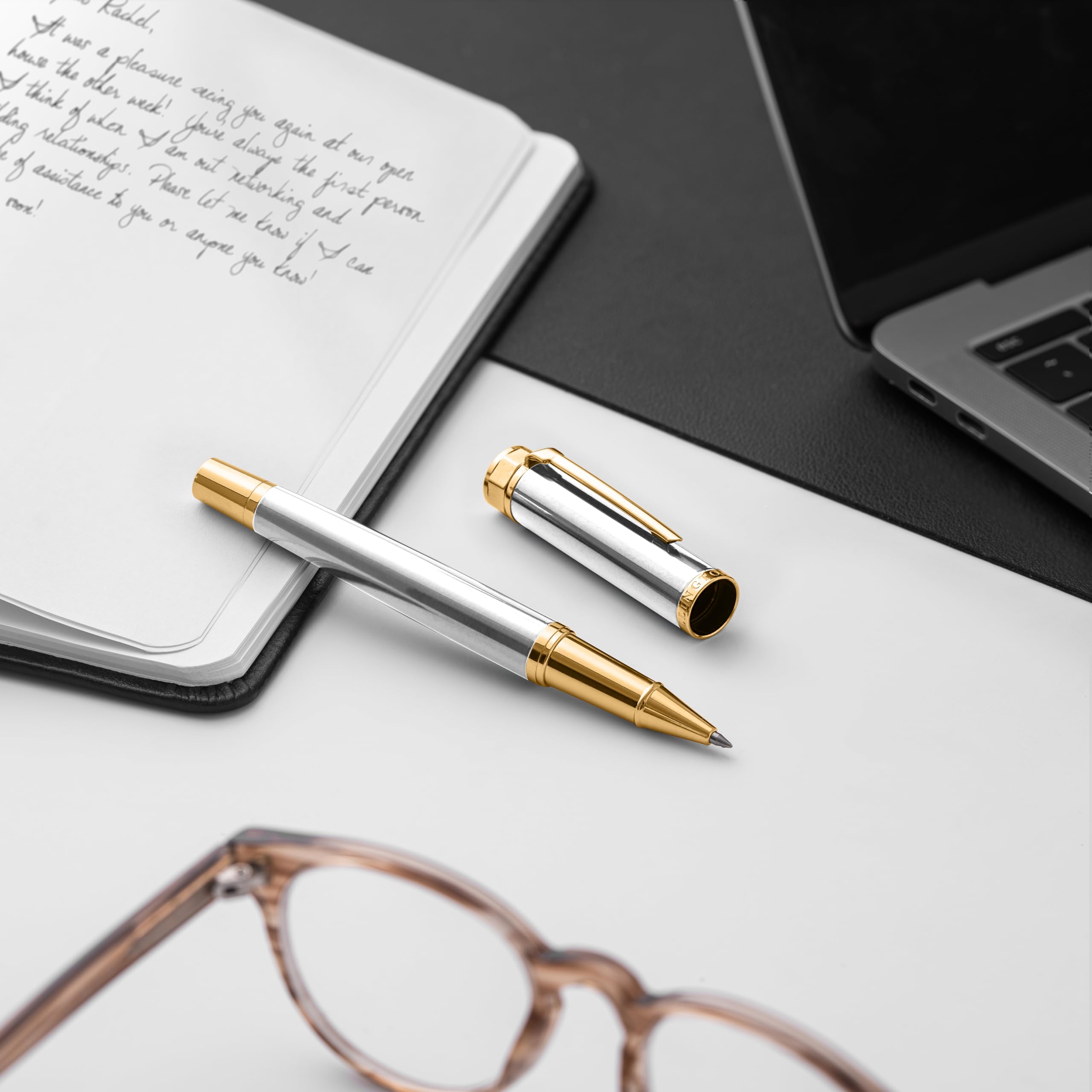 Ellington Pens Juego de bolígrafos de punta redonda de lujo, escritura suave, diseño elegante, secado rápido, tinta líquida recargable, 2 recambios (negro, azul), ideal para profesionales y