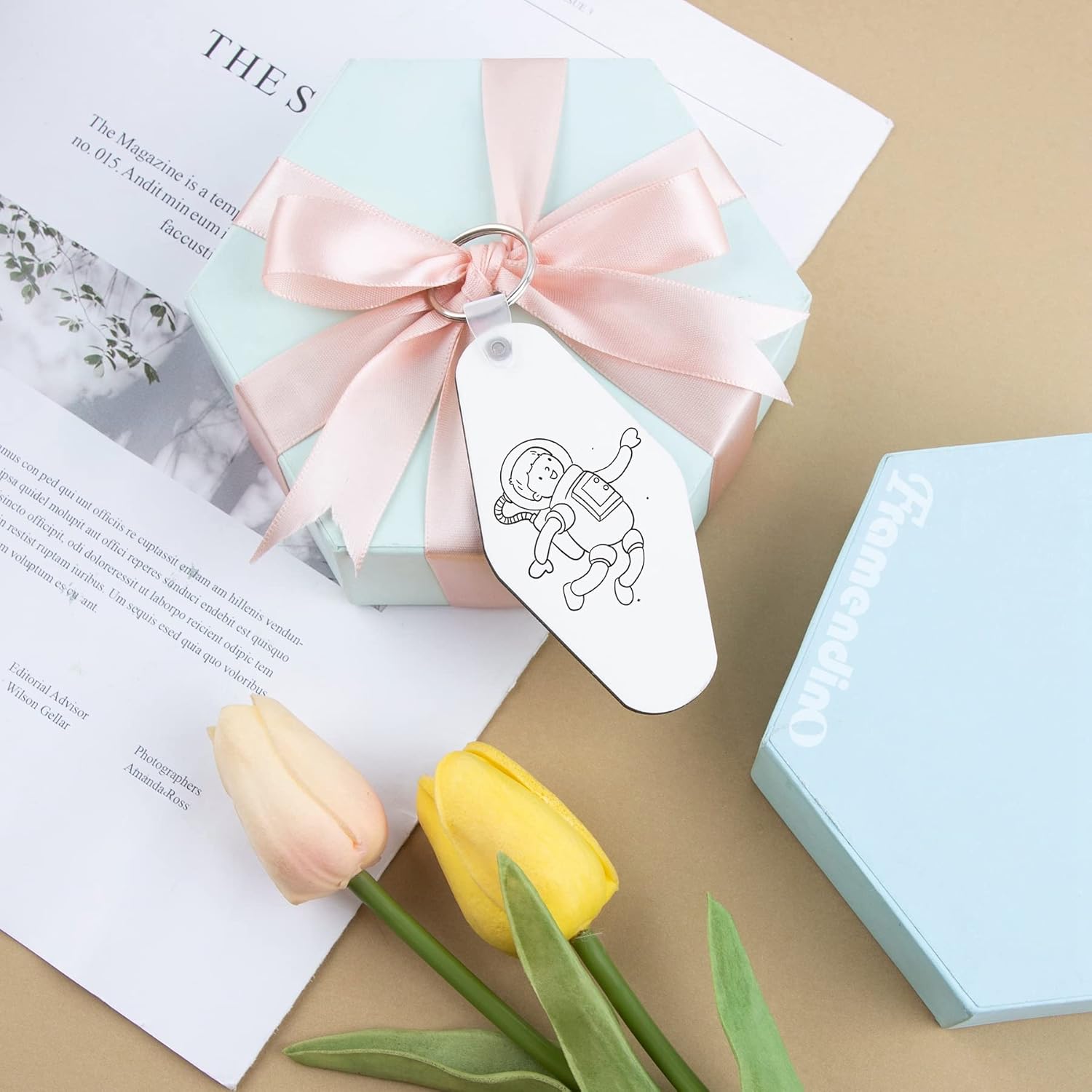 Framendino, 16 Pack Motel Hotel Shape Sublimation Blank Keychains IY Heat Transfer Keychain with Key Rings - Image 5