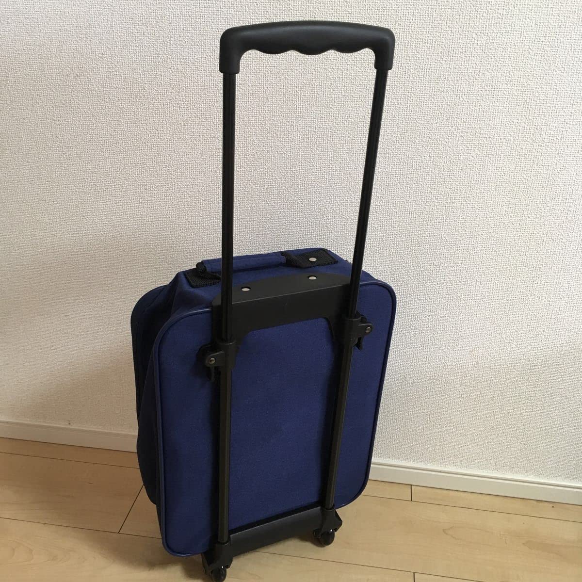 Amazon.co.jp: ミキハウス キャリーケース 鍵付き キャリーバッグ 旅行 