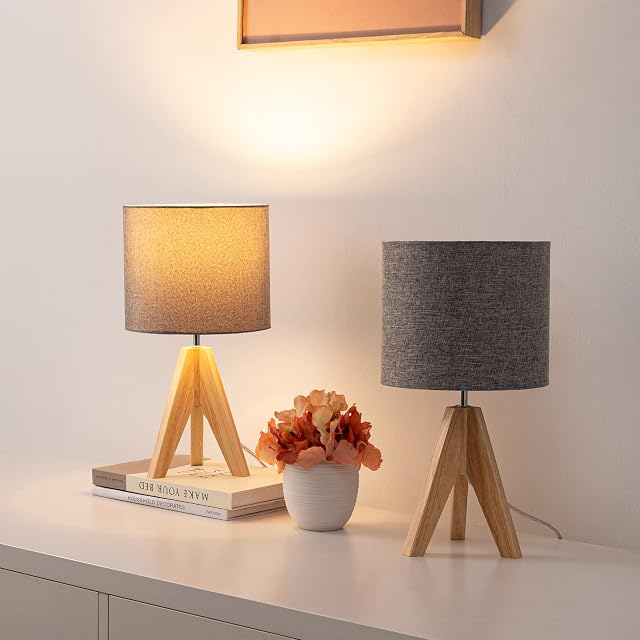 EDISHINE Bedside Lamps Set of 2, Wood Bedside Table Lamp, Tripod Lamp with Linen Lampshade, On-Off Switch, Desk Lamps for Reading, Bedroom, Living Room, Office, E27 Base, 2 LED Bulbs Included