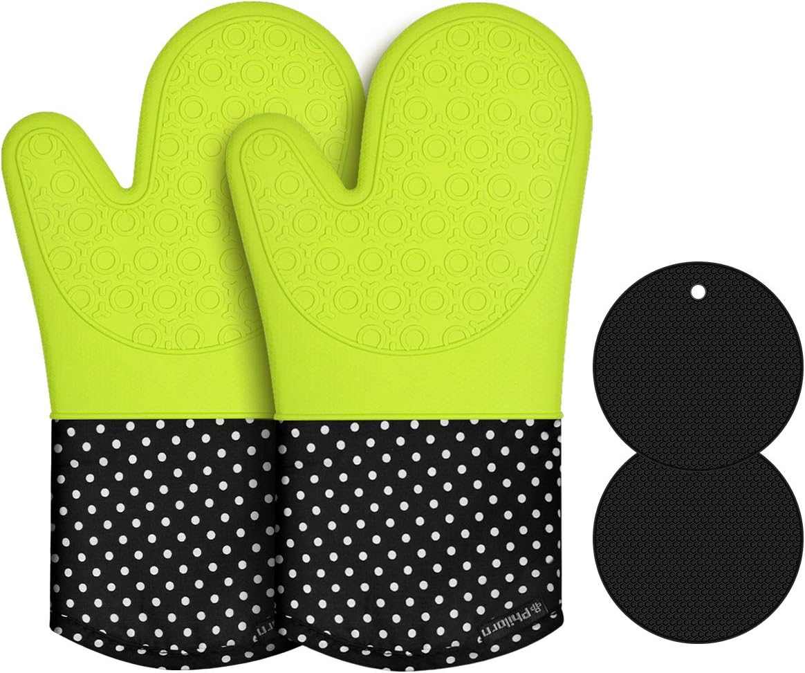 PhilornSilicone Gloves Waterproof Heat Resistant Oven Gloves Non-slip Oven Mitts BBQ Baking Smoking Gloves Potholders with 2 Pads (Green)