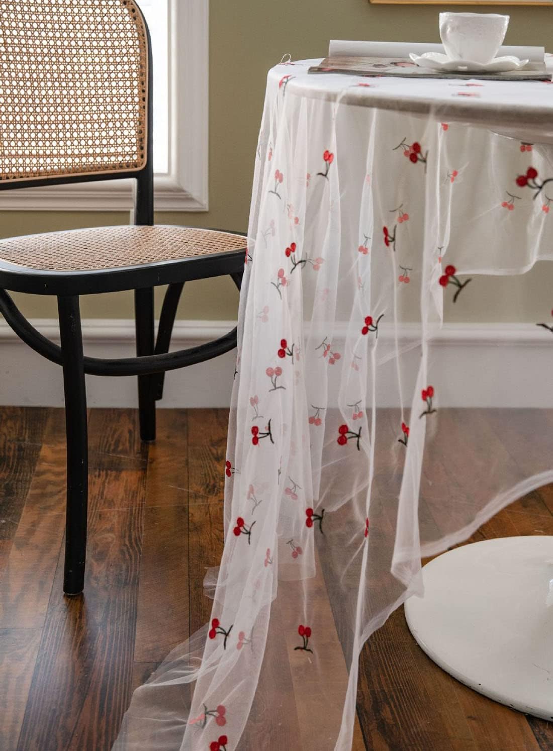 vctops Cherry Embroidery Lace Tablecloth Embroidered Lace Table Cover Overlay for Party Wedding Kitchen Dining Home Decorations (Cherry, 59"x118")