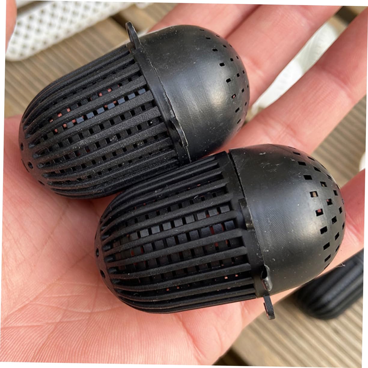 Outanaya 50pcs Fishing Bait Cage Bait Storage Basket for Carp Lobster Shrimp Fishing Lure Holder