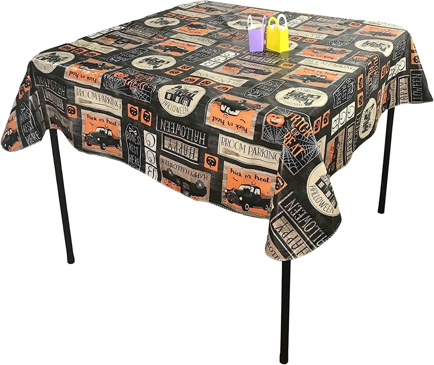 Halloween Scare Night at Salems Farm Patchwork Vinyl Flannel Back Tablecloth (52 x 102 Oblong)