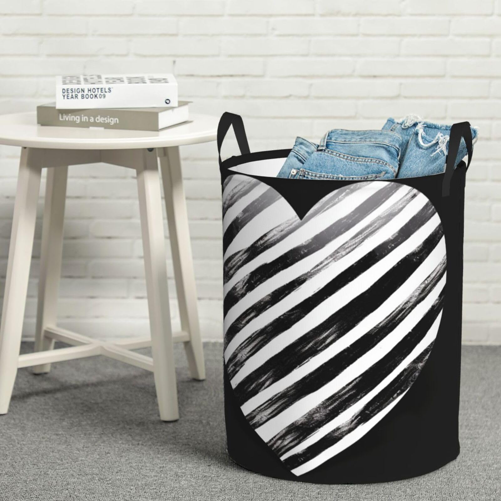 Panier à linge imperméable pliable : fini le linge sale visible en chambre