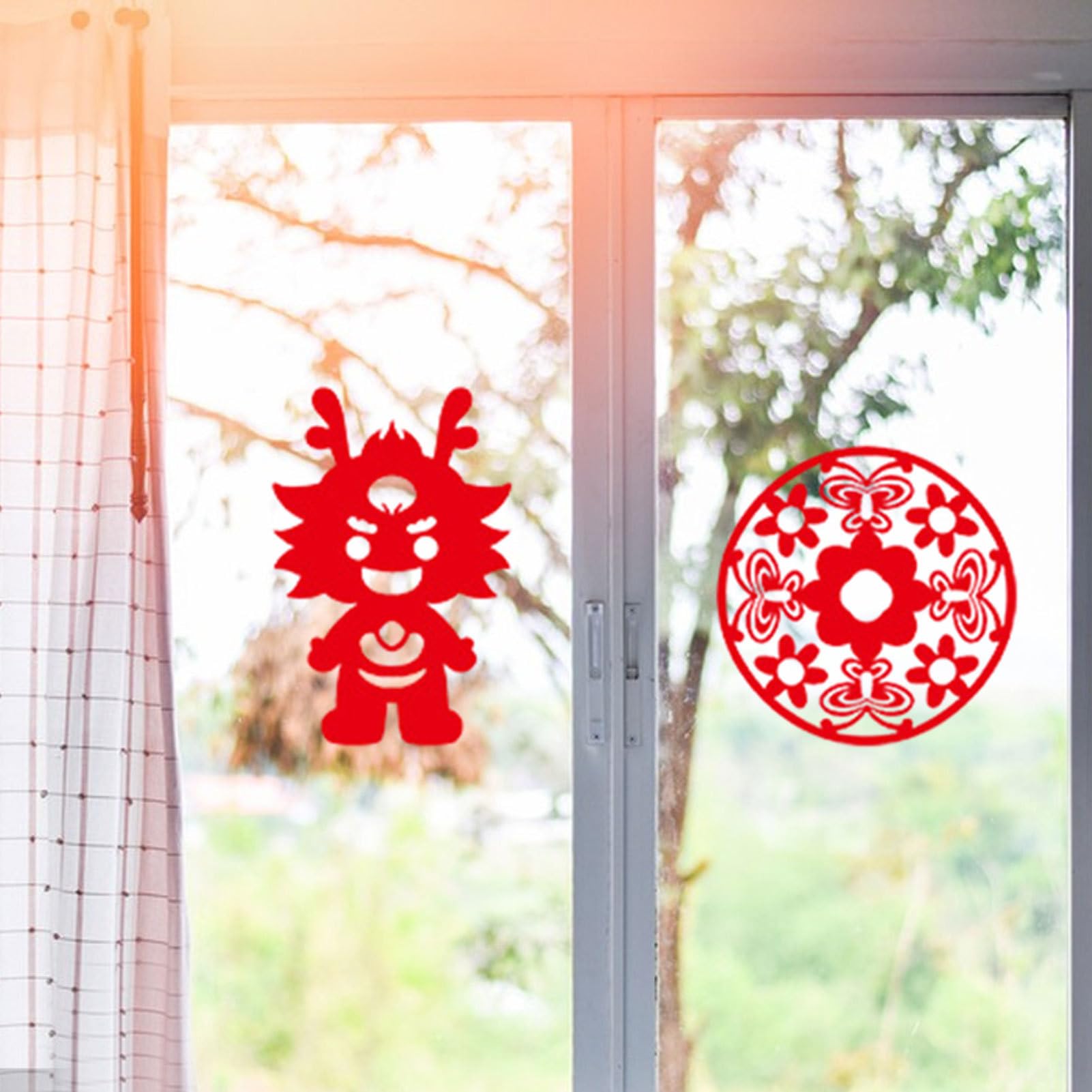 中国　切り絵　ペーパーカットアート Amazon.co.jp: 中国のペーパーカッティングアート、楽しいペーパー