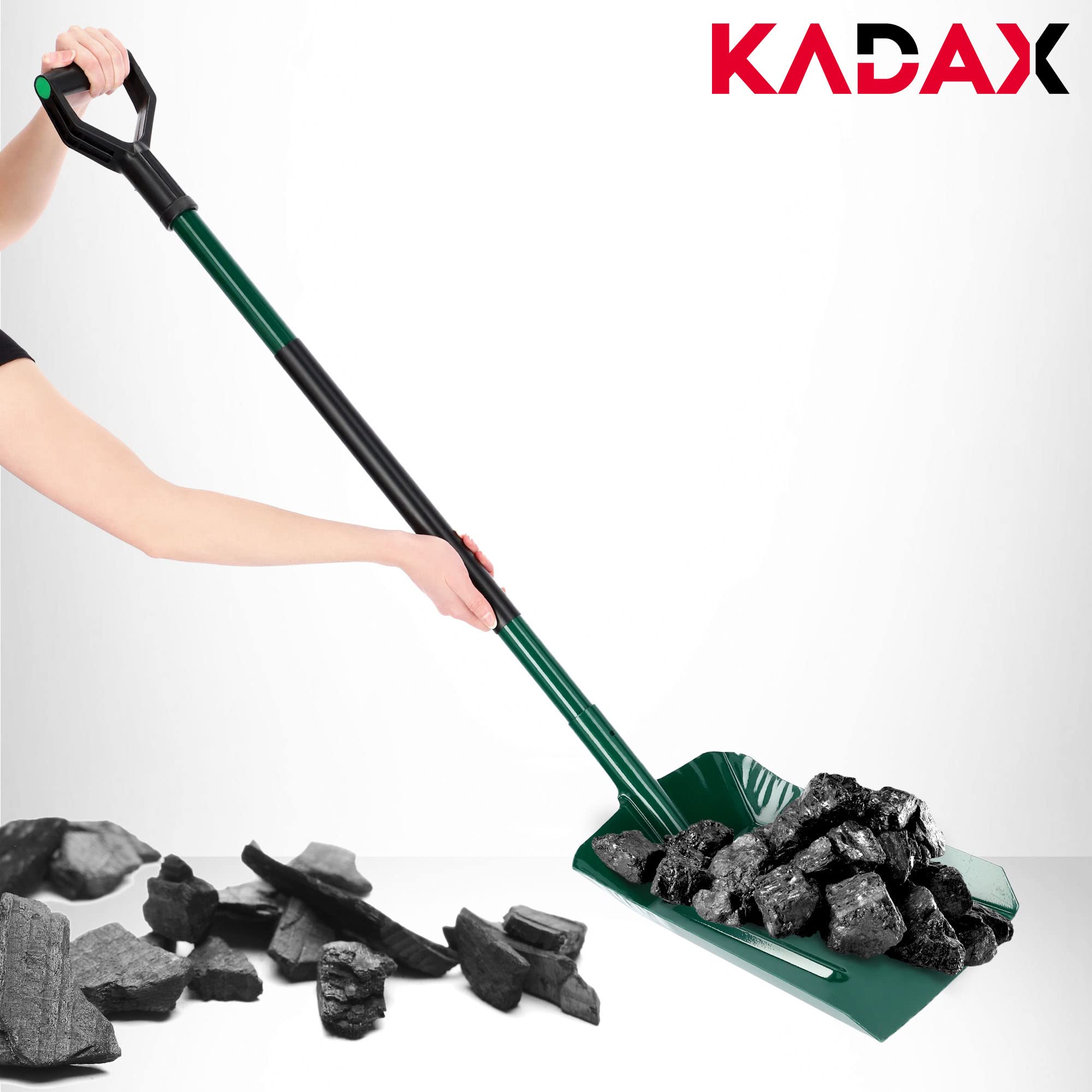 KADAX Schaufel, Kohlenstaubschaufel, Schippe mit ergonomischem Stiel, Schaufel mit stabilem Griff, robuster Spaten für Asche, Kohle, Kohlenstaub, Gartenwerkzeug, Gartenspaten (Metallstiel)