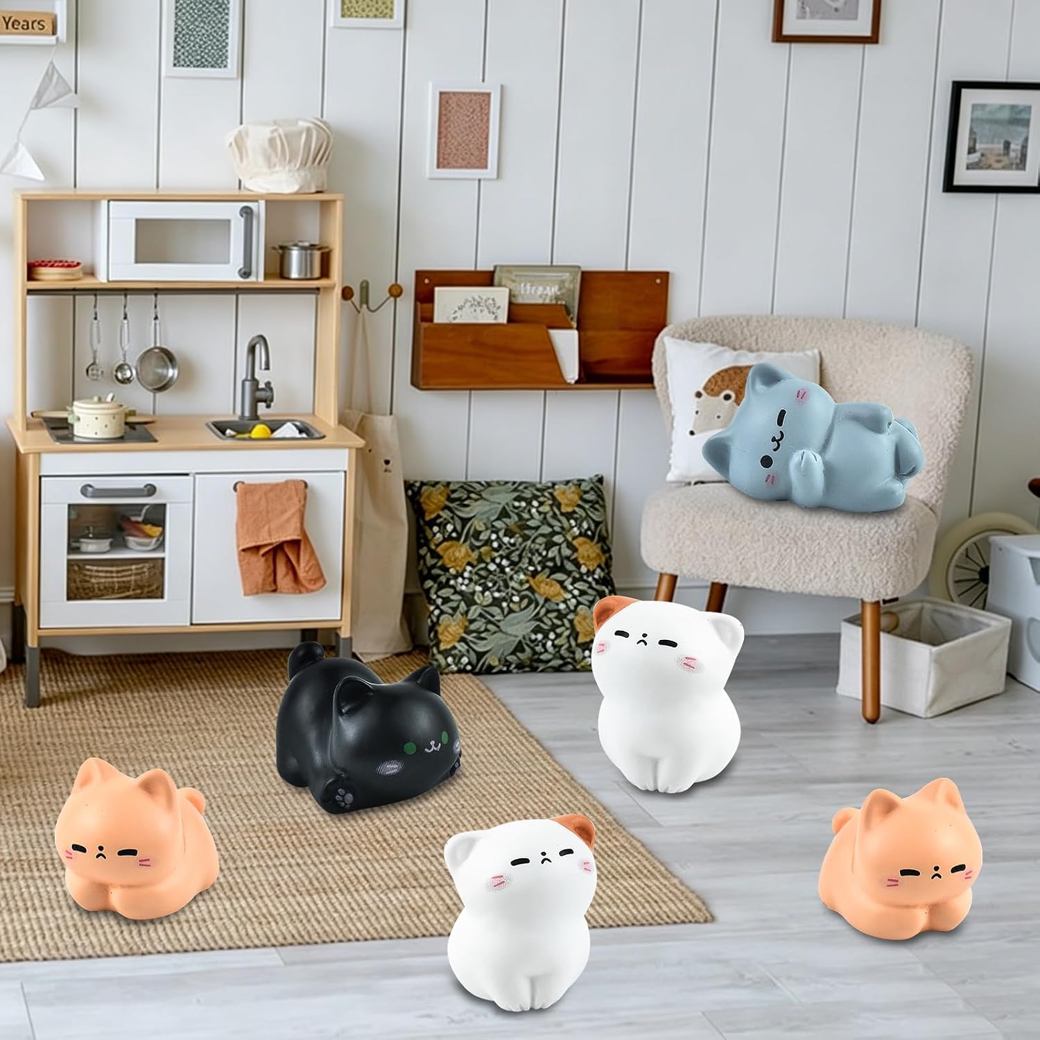 Cute Mini Relaxed Cat Figurines Silicone Mold for DIY Fairy Garden Decor