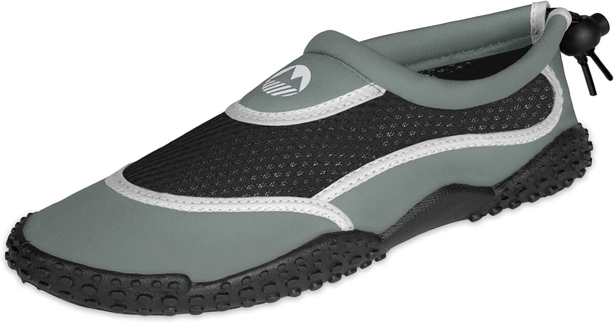 mens water shoes amazon