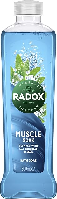 Radox Mineral Therapy Muscle Soak uniquely blended with minerals & herbs Bath Soak for a restorative bubble bath 500 ml