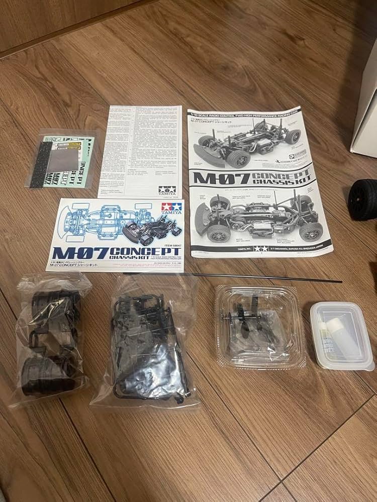 Amazon.co.jp: タミヤ M-07 R シャーシ キット : おもちゃ