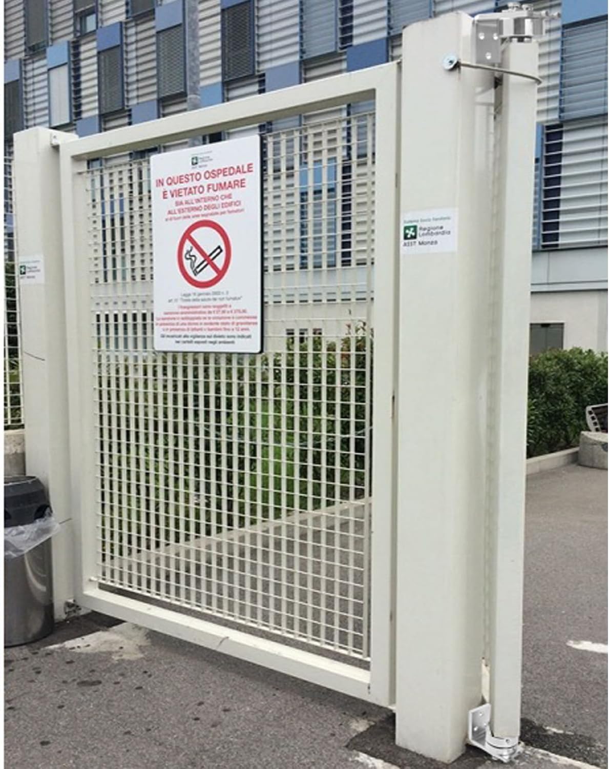 Heavy Duty Ball Bearing Top & Bottom Hinges with L-Bracket for Large Heavy Metal Fence Swing Gate Swing Door Up to 1300 Pounds, Big Size Bolt-on Weld-on Flange Hinge (1 Pair)