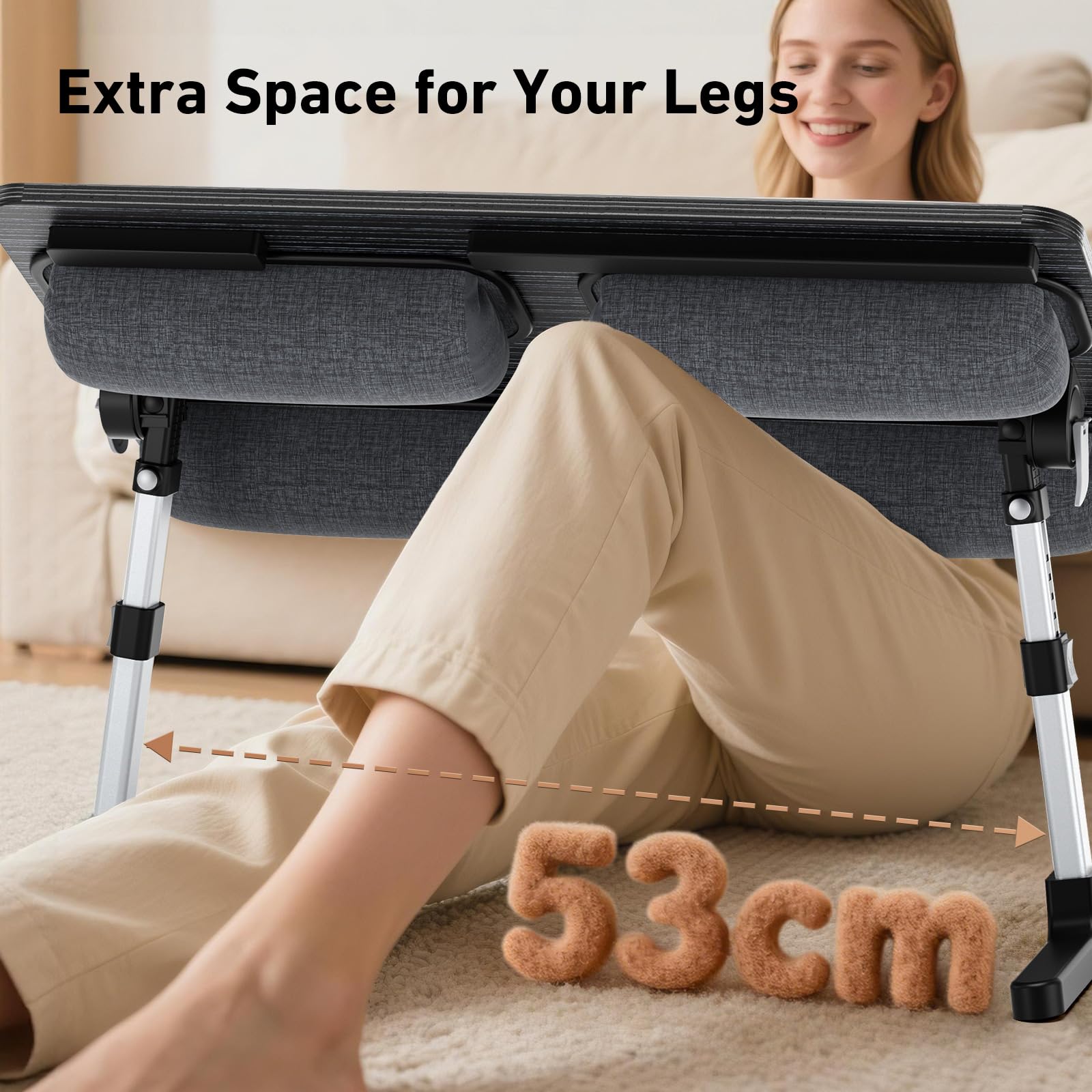 Tavolo da letto 2 in 1 & Lap Desk – Imbottitura morbida regolabile in altezza e inclinazione, pieghevole con poggiapolsi, supporto per tablet, fermaporli e tavolo per computer portatile in pelle