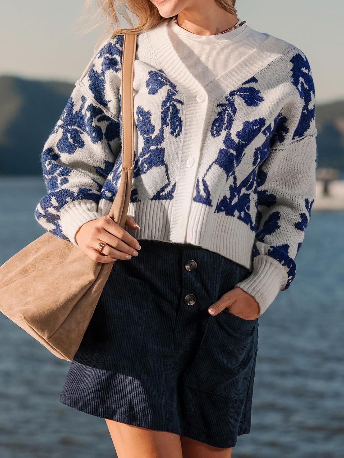 CUPSHE Women's Fall Floral Cardigan Sweaters Long Sleeve Open Front Button Down Knit V Neck Sweater Coat Outwear - Image 6